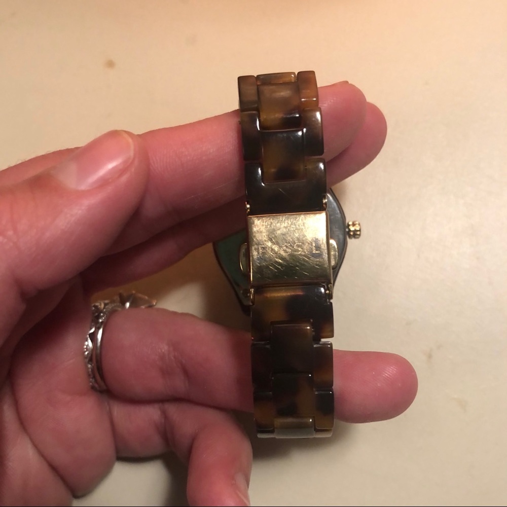Fossil Tortoise Shell Watch - Picture 3 of 4